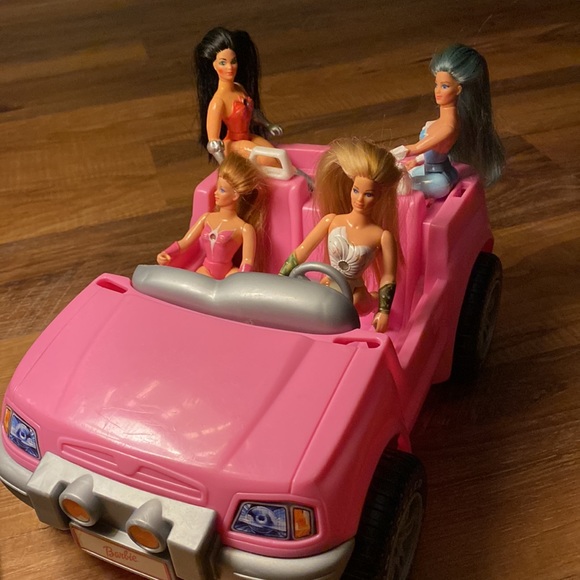 That Time She-Ra Stole Barbie’s Jeep - Picture 3 of 8